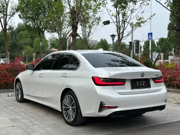 BMW 3 Series 2020