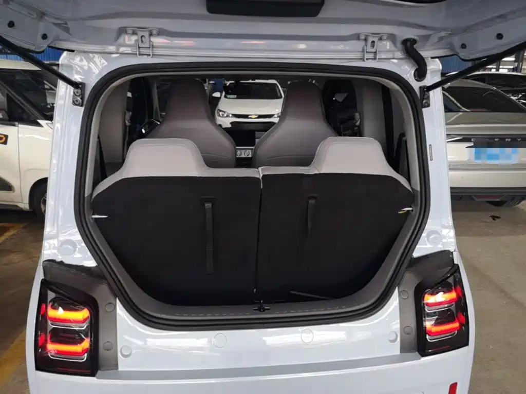 Wuling Air ev Clear Sky 2024 — фото 19