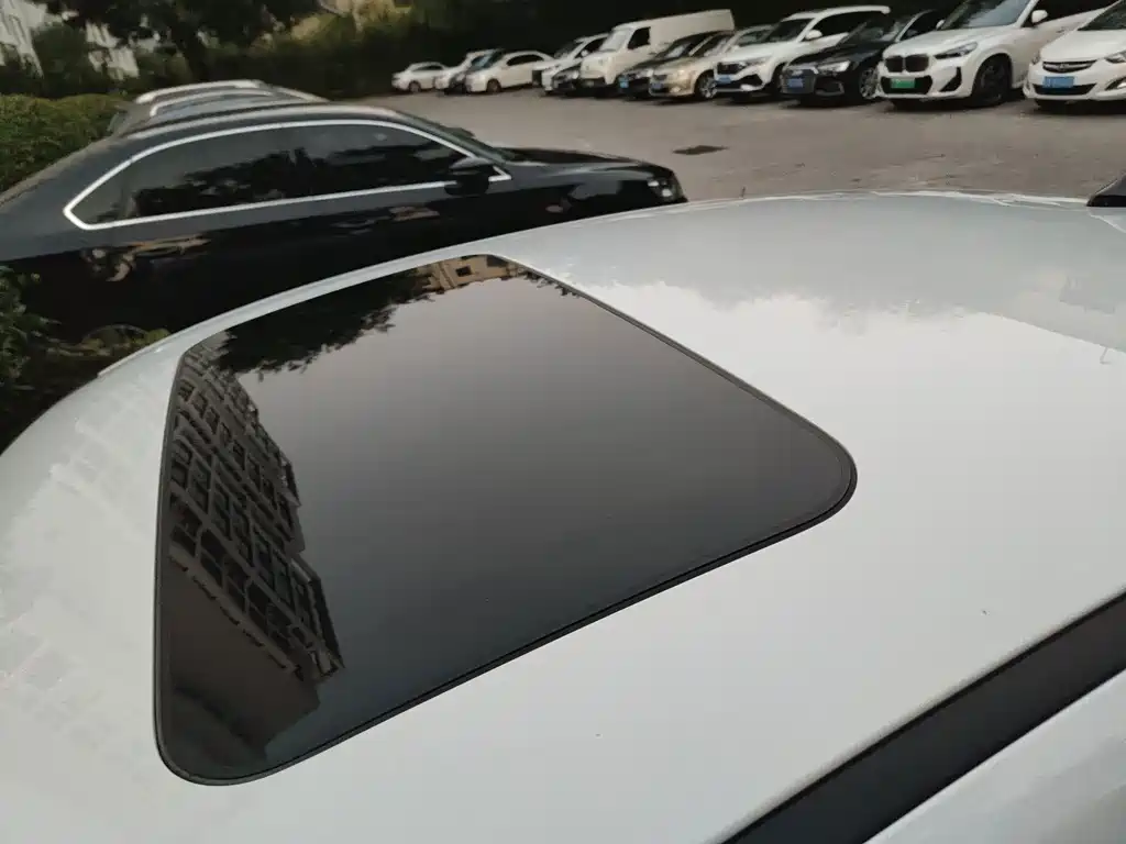 Hyundai Elantra 2024