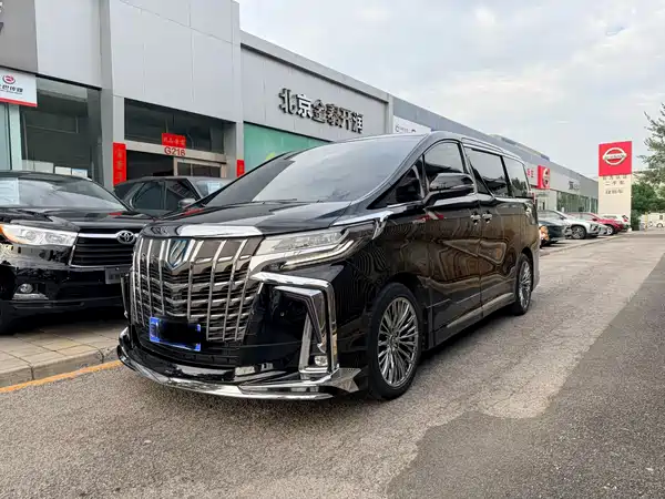 Toyota Alphard 2021