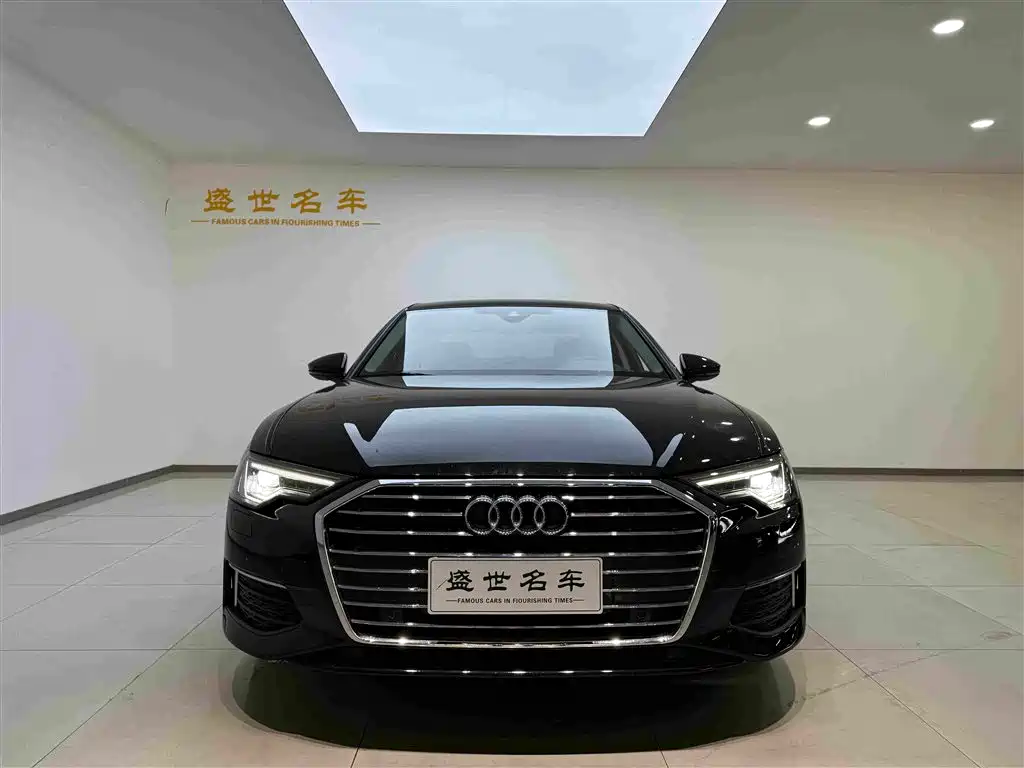 Audi A6L 2022