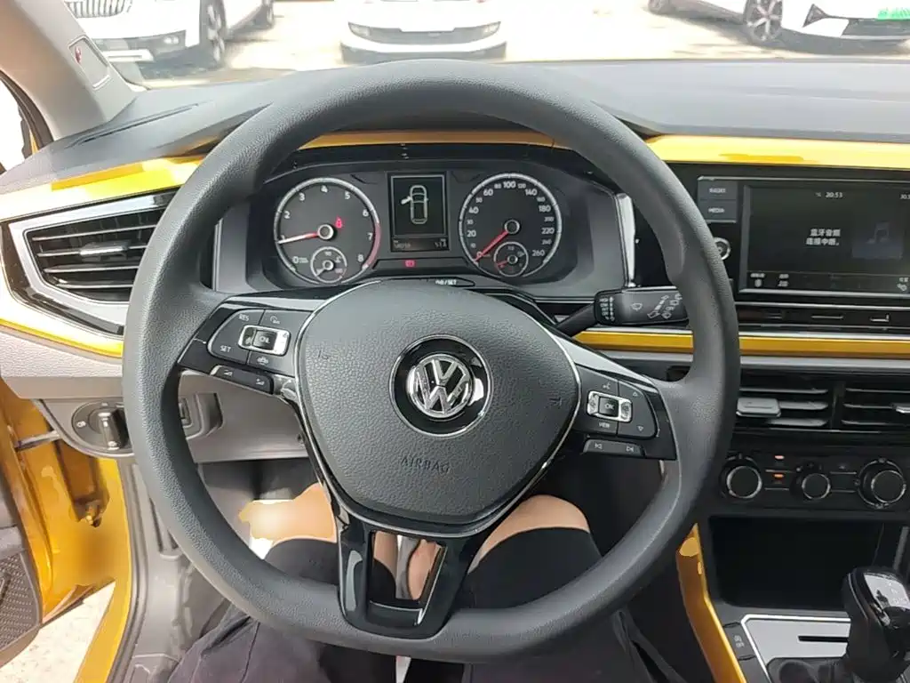 Volkswagen Polo 2019 — фото 11