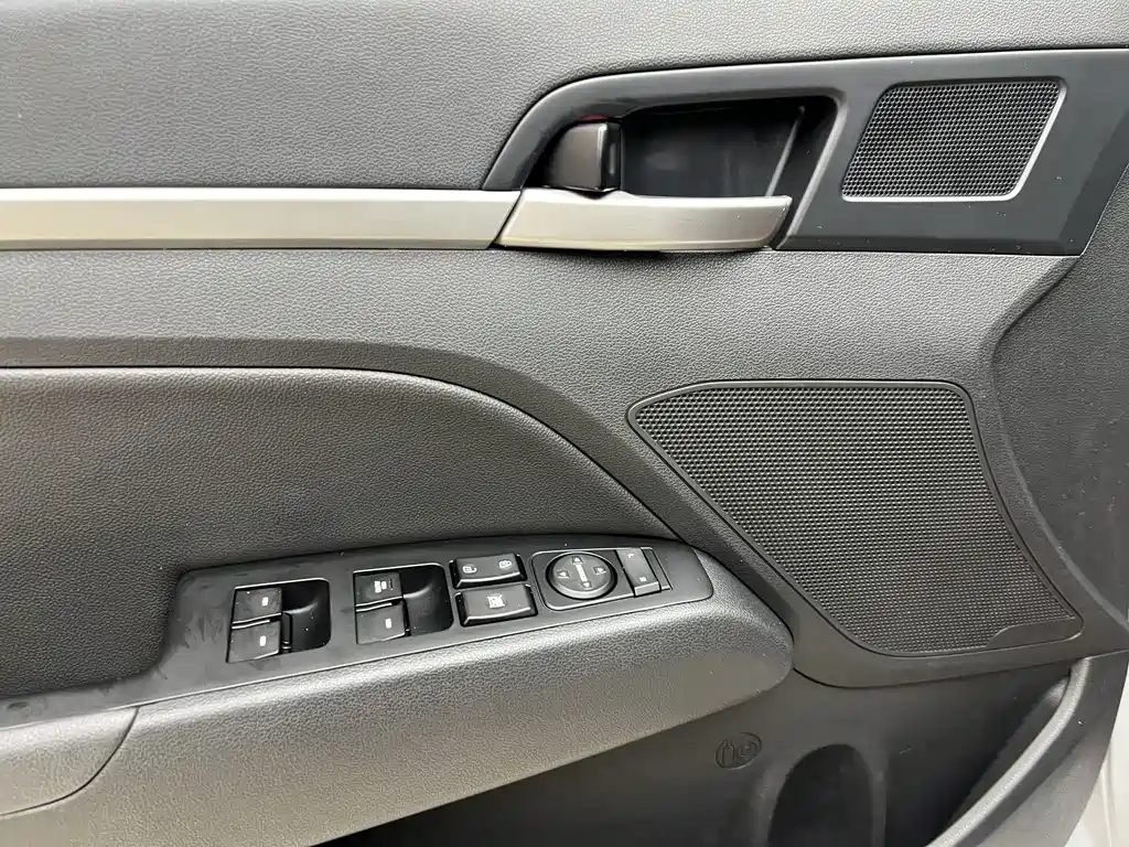 Hyundai Celesta 2020 — фото 11