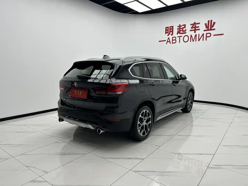 BMW X1 2022 — фото 9