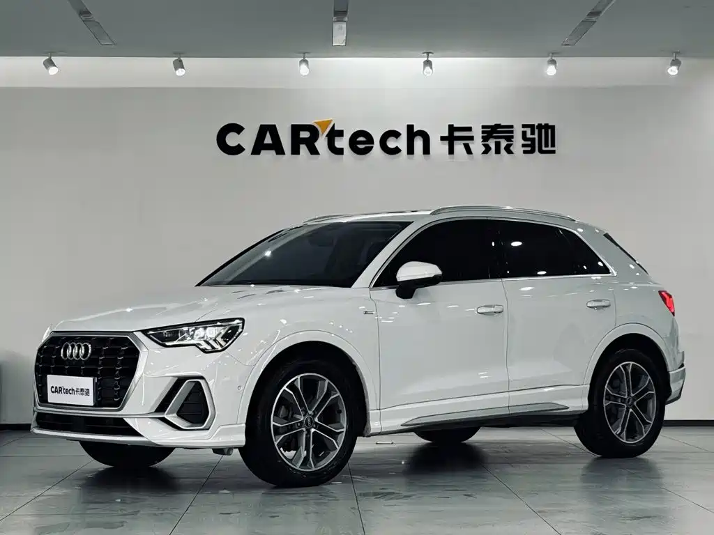 Audi Q3 2021
