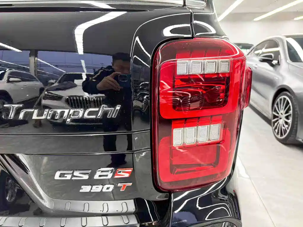 GAC Trumpchi GS8 2021 — фото 23