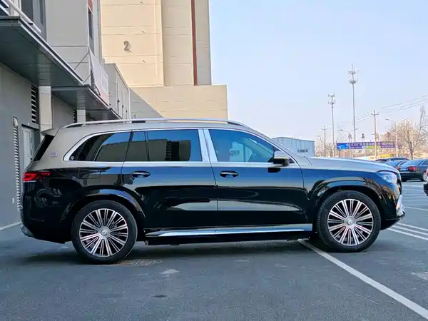 Mercedes-Benz Maybach GLS 2022