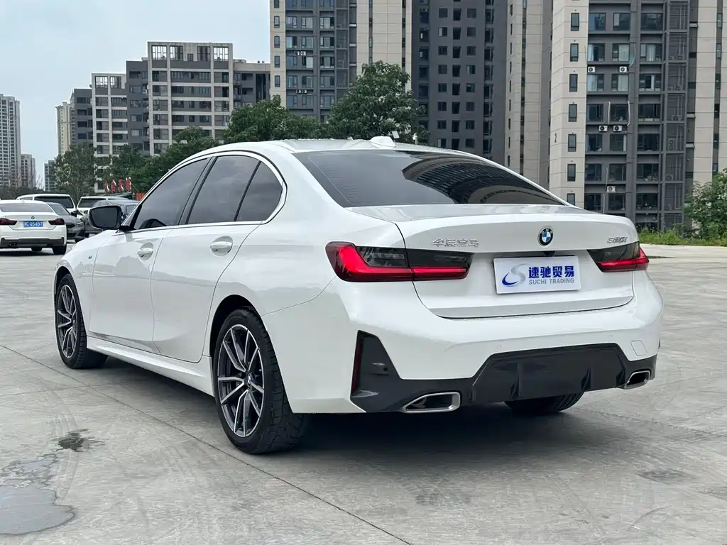 BMW 3 Series 2023
