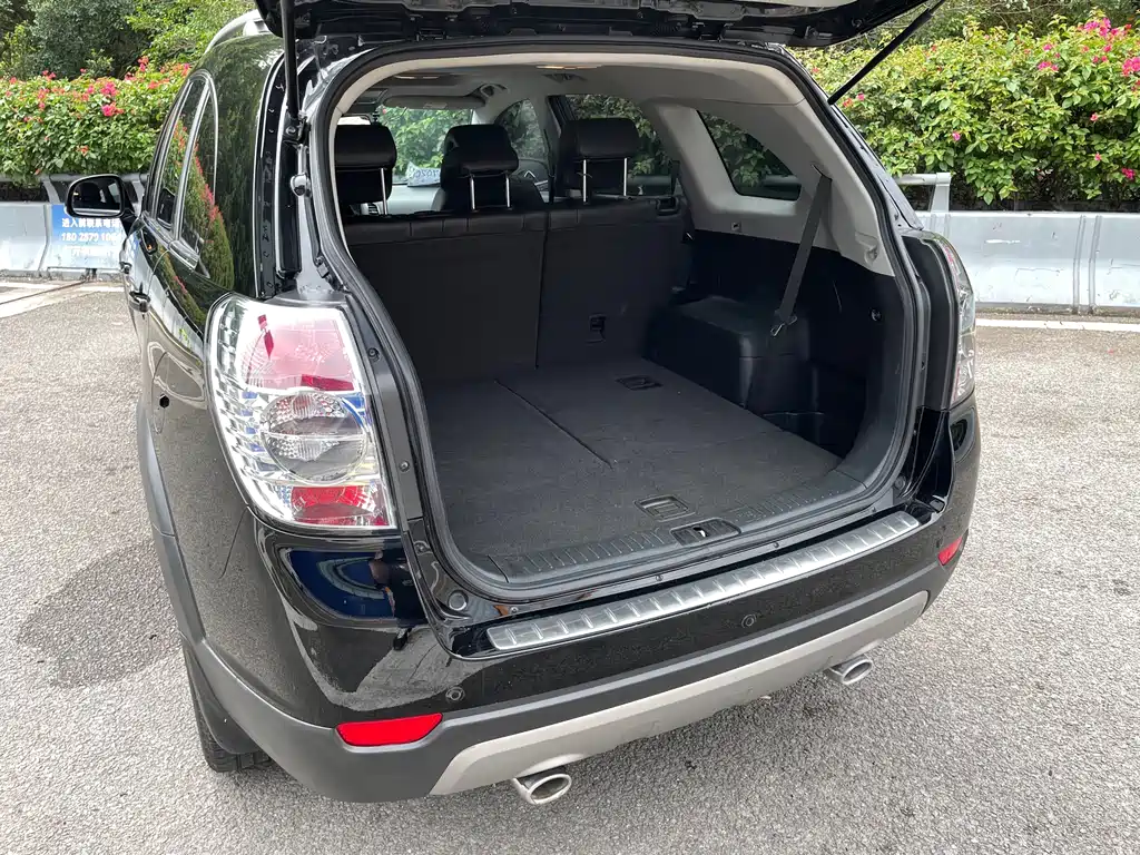 Chevrolet Captiva 2015 — фото 16