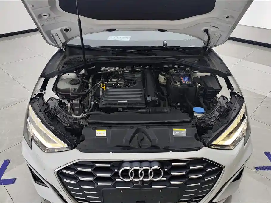 Audi A3 2022 — фото 10