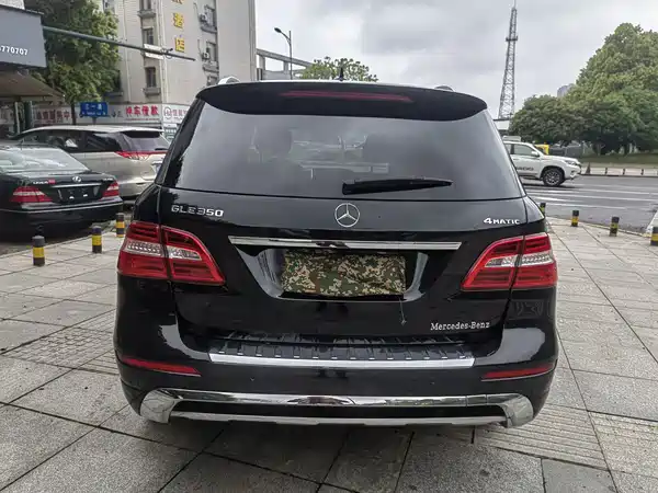 Mercedes-Benz M-Class 2013