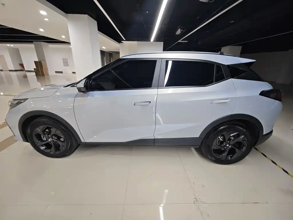 GAC Motor Trumpchi GS3 2023 — фото 5