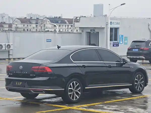 Volkswagen Magotan 2021