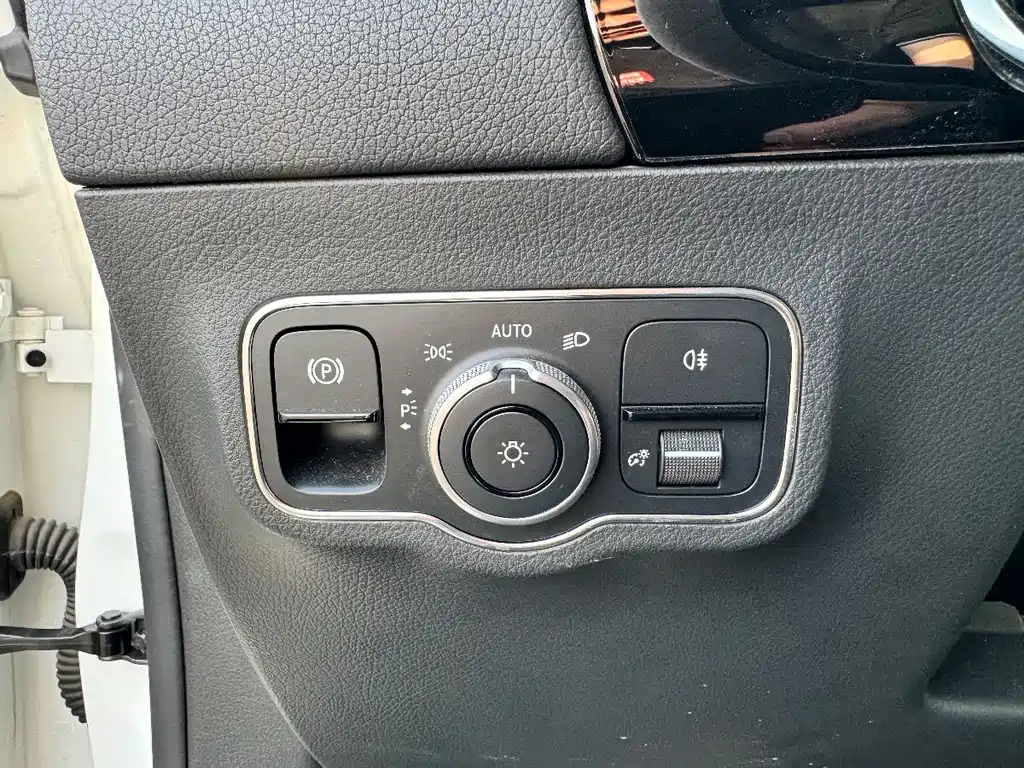 Mercedes-Benz B-Class 2021 — фото 11