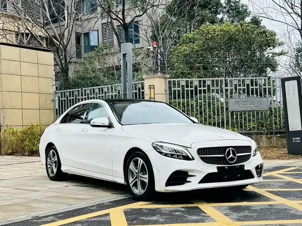 Mercedes-Benz C-Class 2019