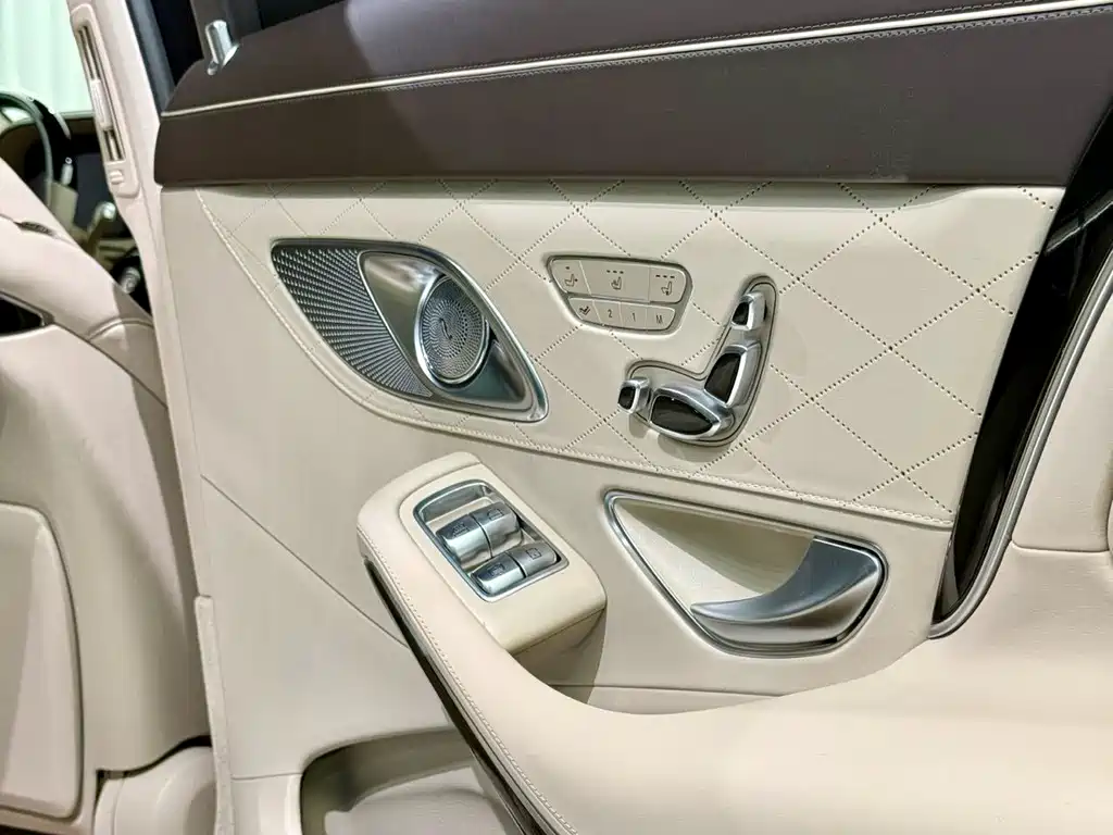 Mercedes-Benz Maybach S-Class 2018 — фото 19