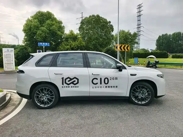 Leapmotor C10 2025