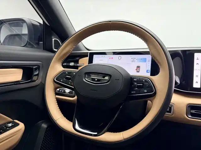 Geely Icon 2023 — фото 10