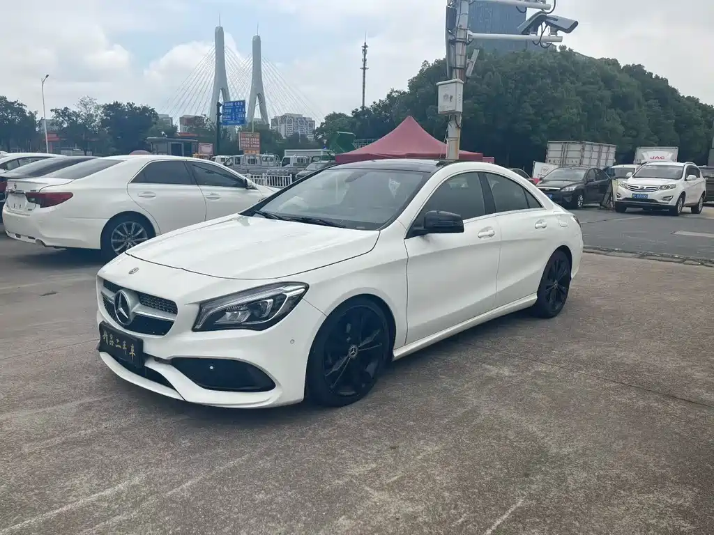 Mercedes-Benz CLA 2018 — фото 1