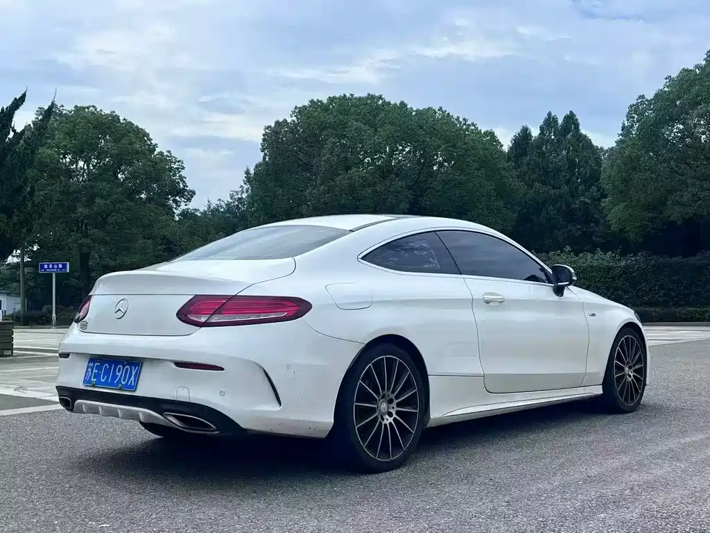 Mercedes-Benz C-Class 2016
