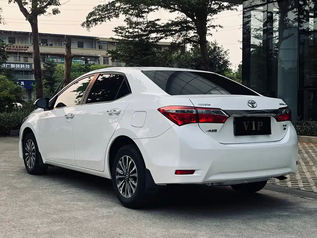 Toyota Corolla 2019 — фото 6
