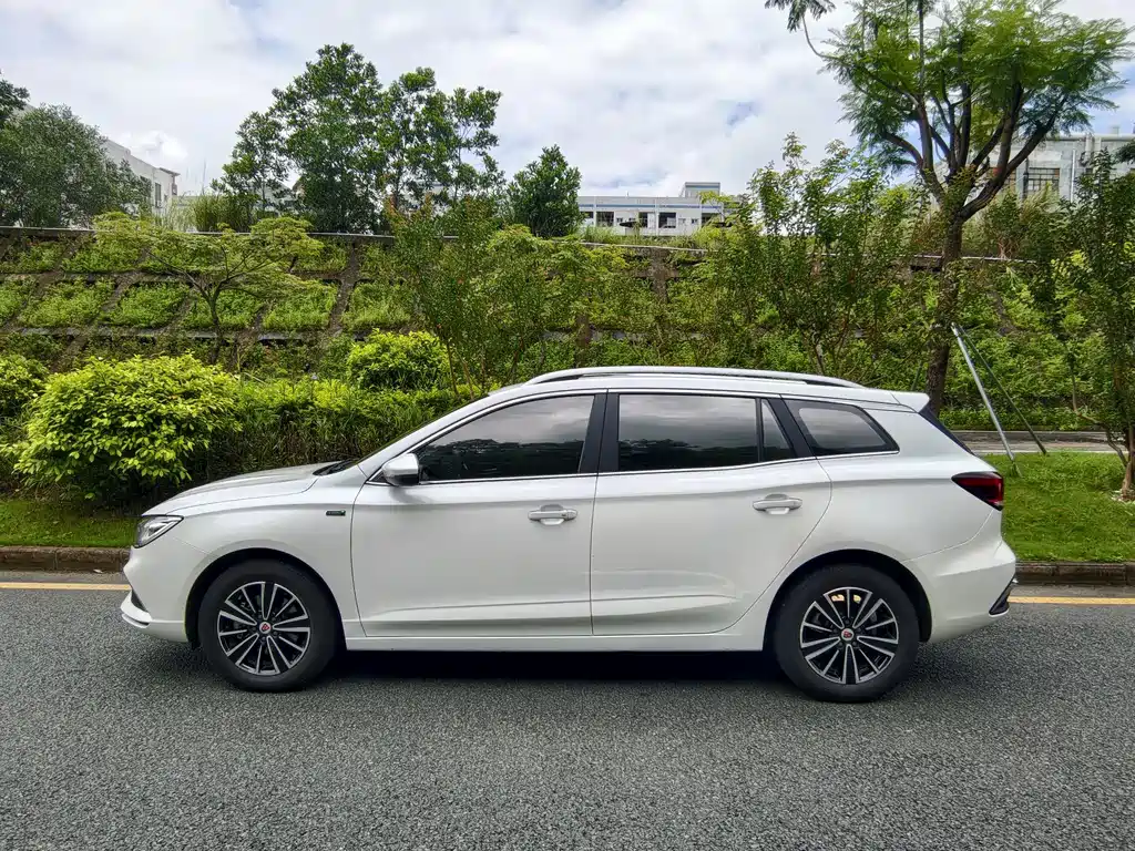 Roewe Ei5 2018