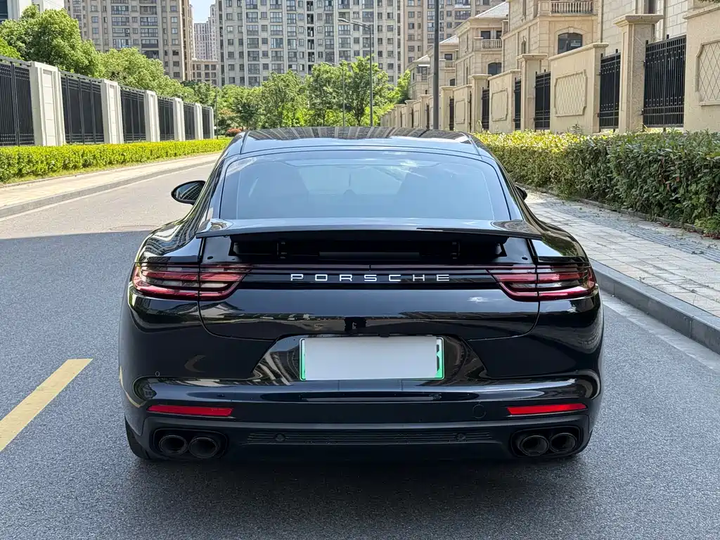 Porsche Panamera Hybrid 2020 — фото 5