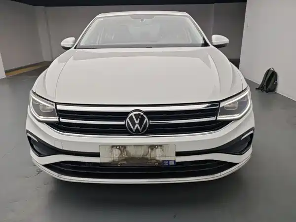 Volkswagen Bora 2024