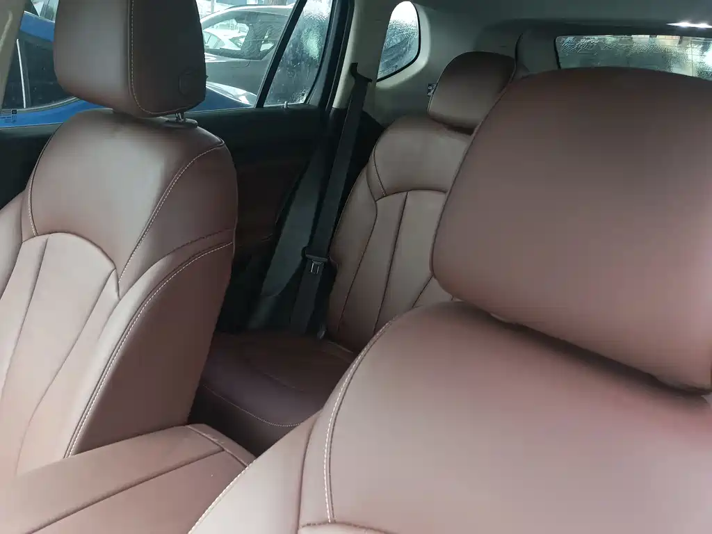 Buick Envision Plus 2019 — фото 7