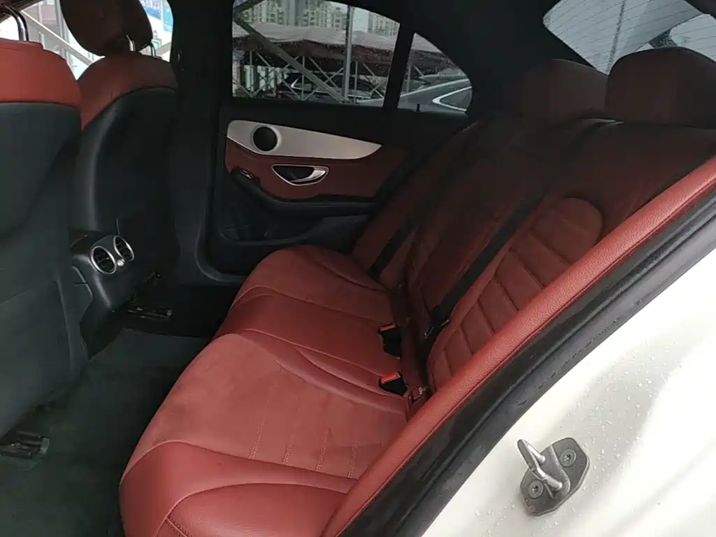 Mercedes-Benz C-Class 2017 — фото 17