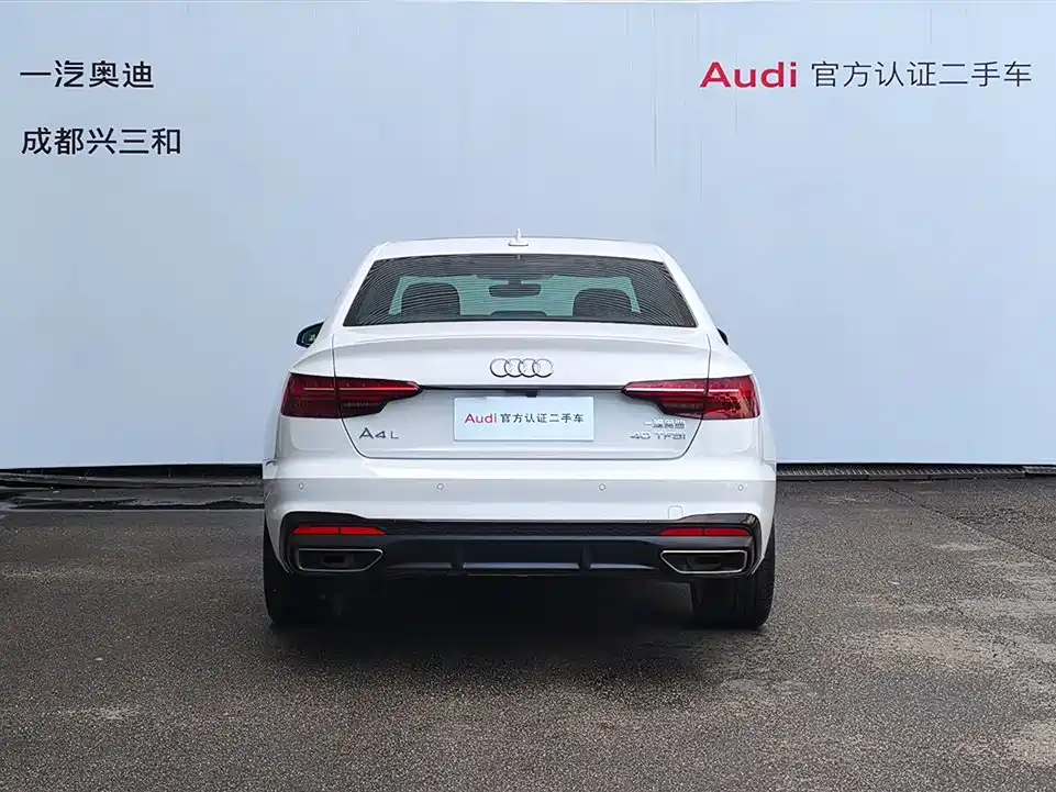 Audi A4L 2024 — фото 5