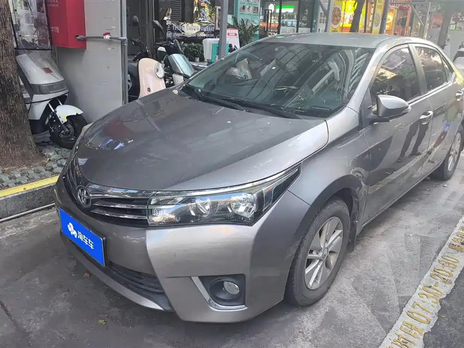 Toyota Corolla 2017 — фото 1