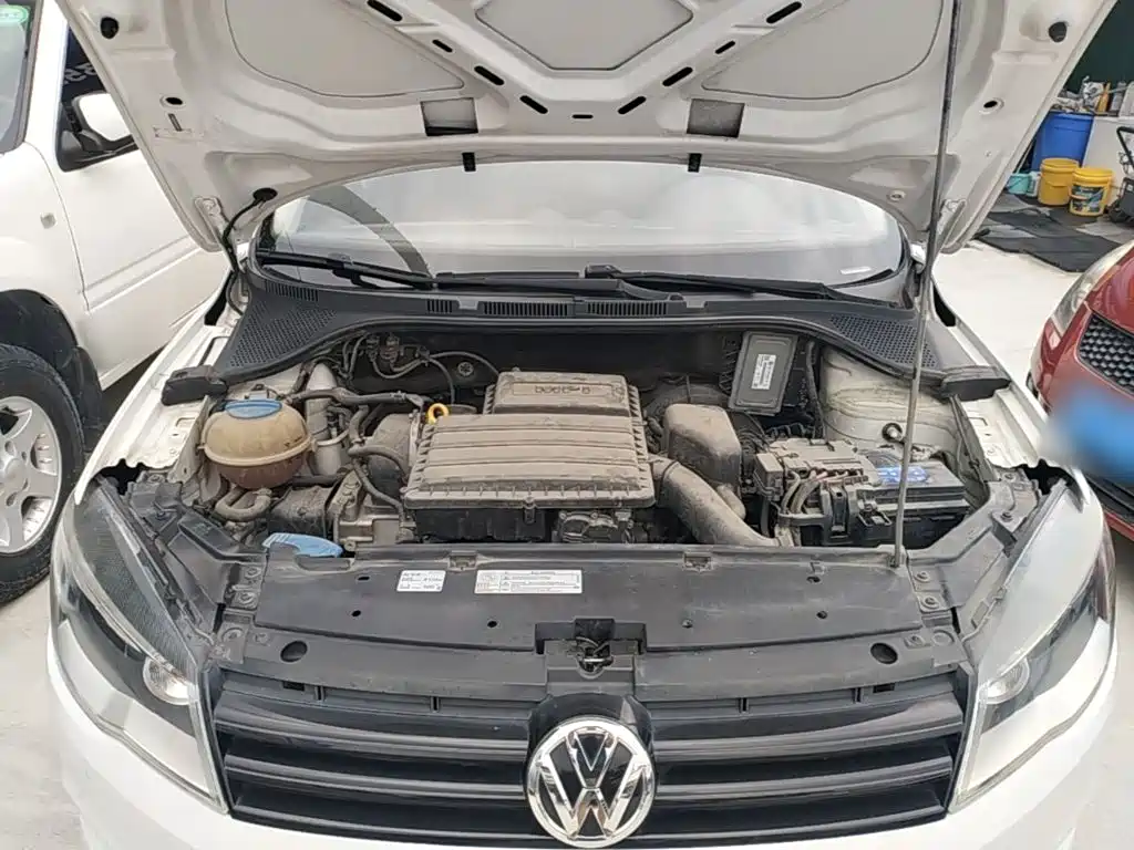 Volkswagen Jetta 2017 — фото 20