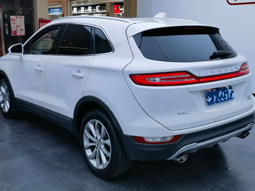 Lincoln MKC 2016 — фото 13