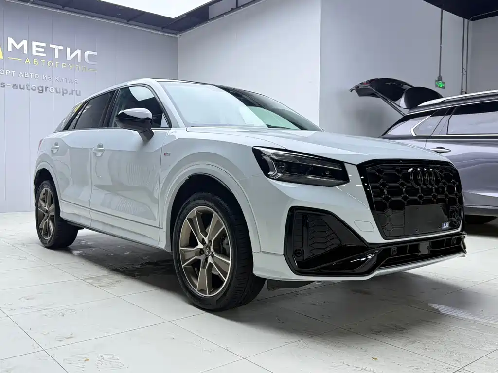 Audi Q2L 2022