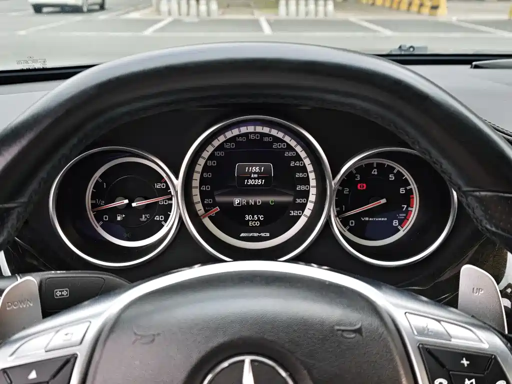 Mercedes-Benz CLS AMG 2013 — фото 16