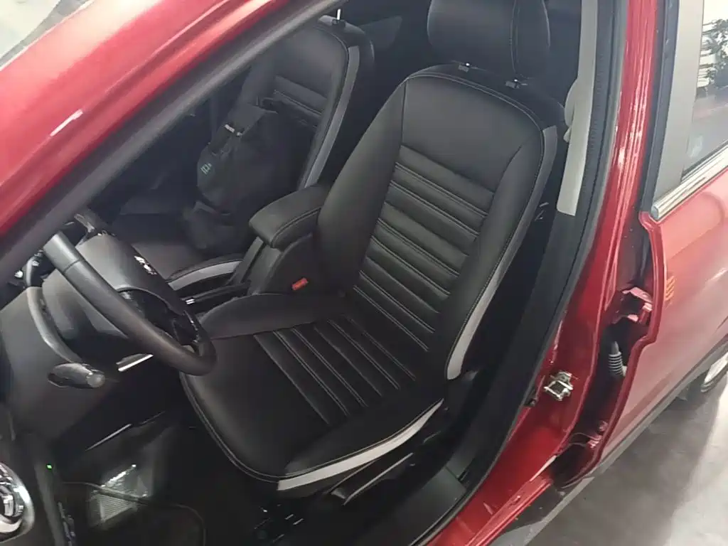 BAIC New Energy EC5 2019 — фото 15
