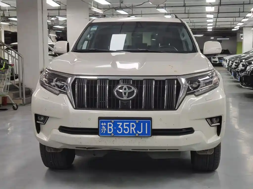 Toyota Prado 2018 — фото 2