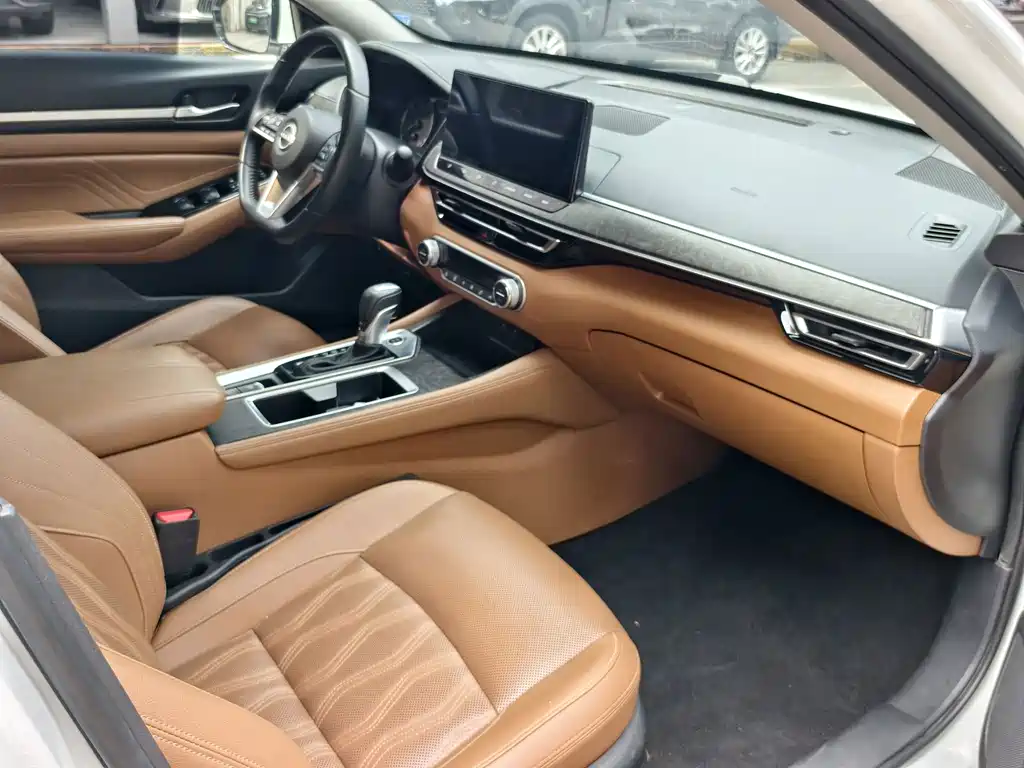 Nissan Teana 2023 — фото 12
