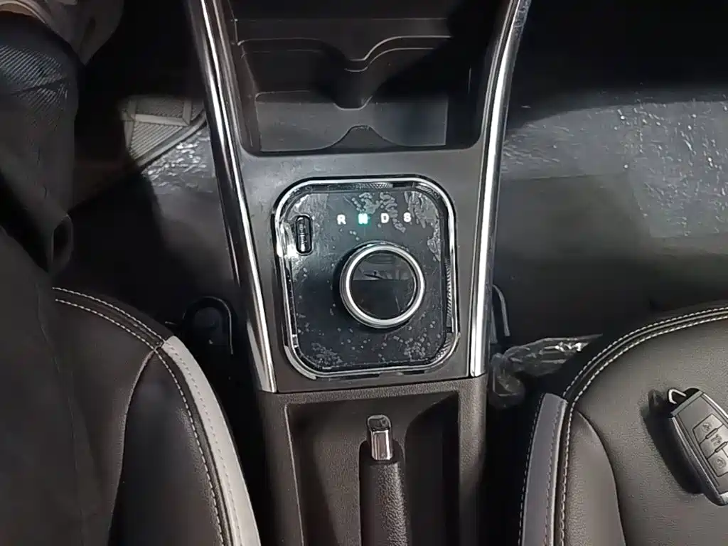 BAIC New Energy EC5 2019 — фото 14