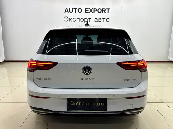 Volkswagen Golf 2023