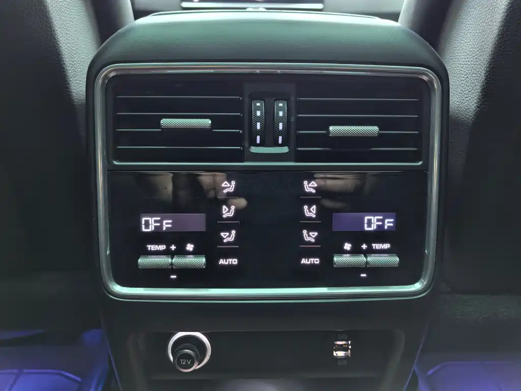 Porsche Cayenne 2019 — фото 13