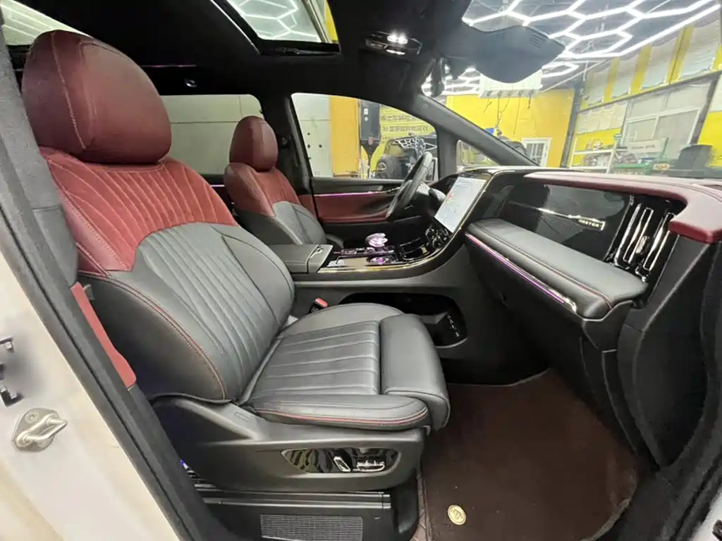 GAC Motor Trumpchi M8 2024 — фото 18