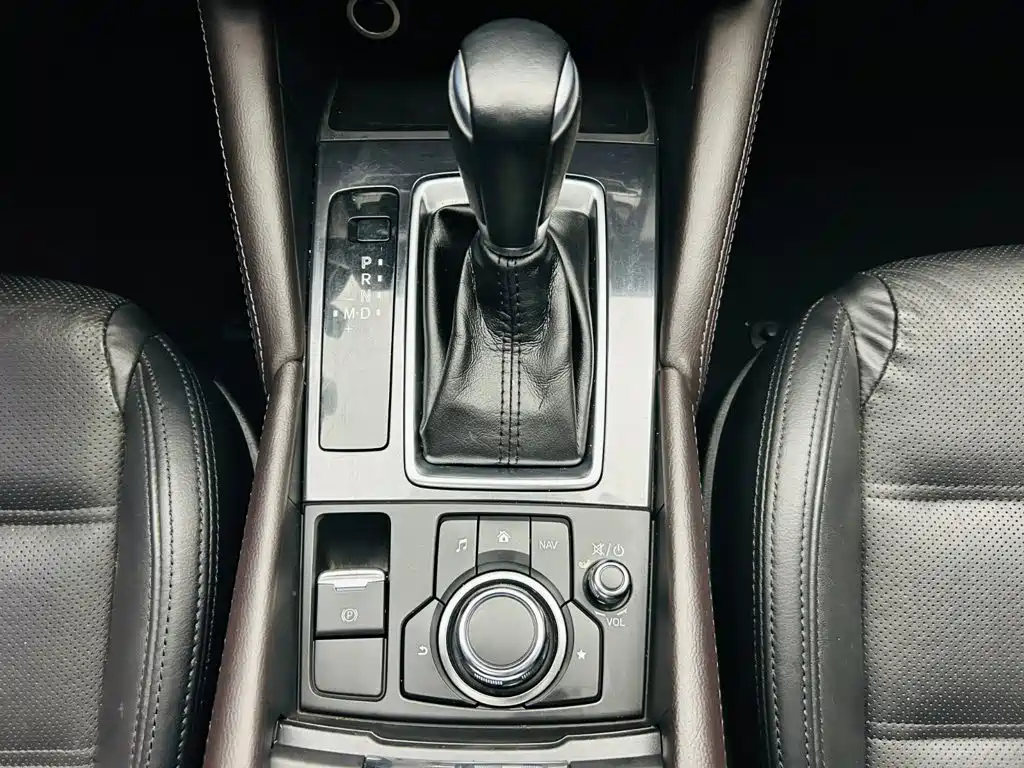 Mazda Atenza 2017 — фото 17
