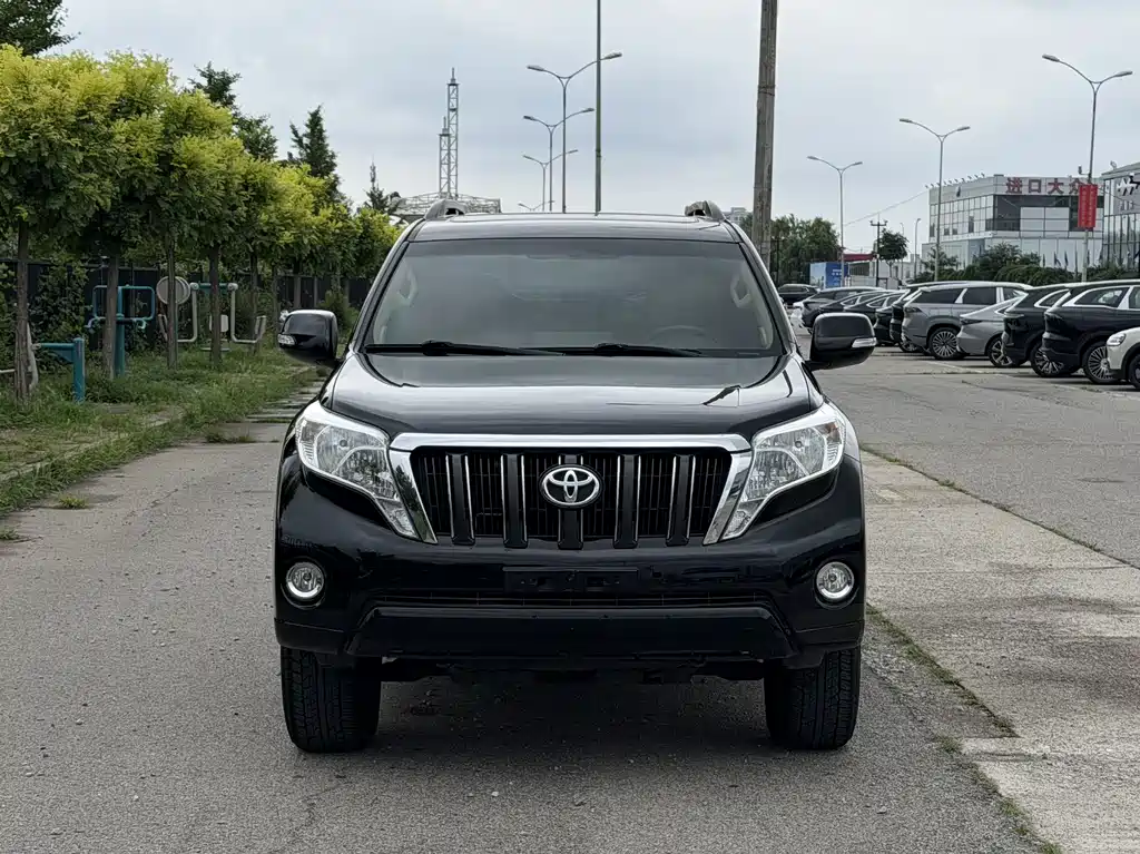 Toyota Prado 2015