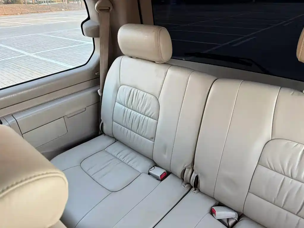 Lexus LX 2007 — фото 15