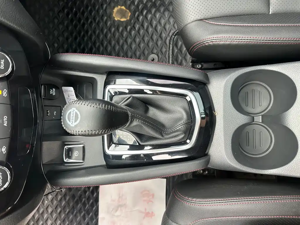 Nissan Qashqai 2023 — фото 12