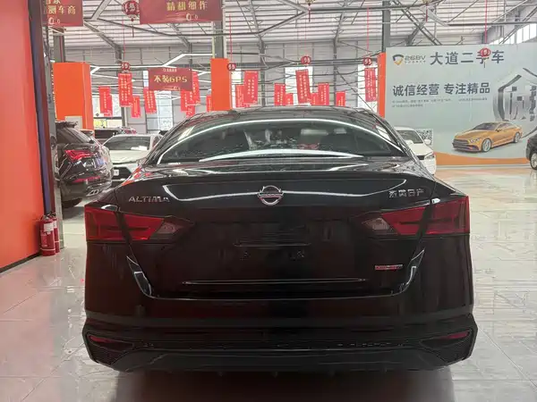 Nissan Teana 2021