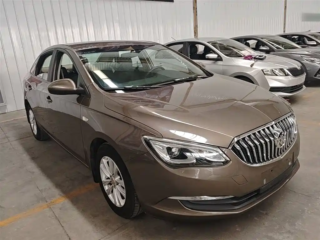 Buick Excelle 2017 — фото 4