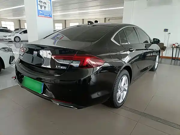 Buick Regal 2025